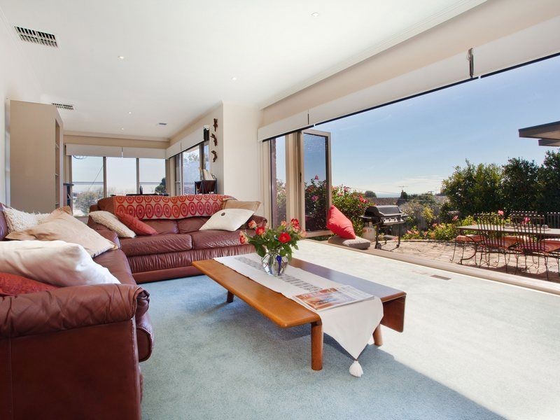 7 Fenton Crescent, Frankston South VIC 3199