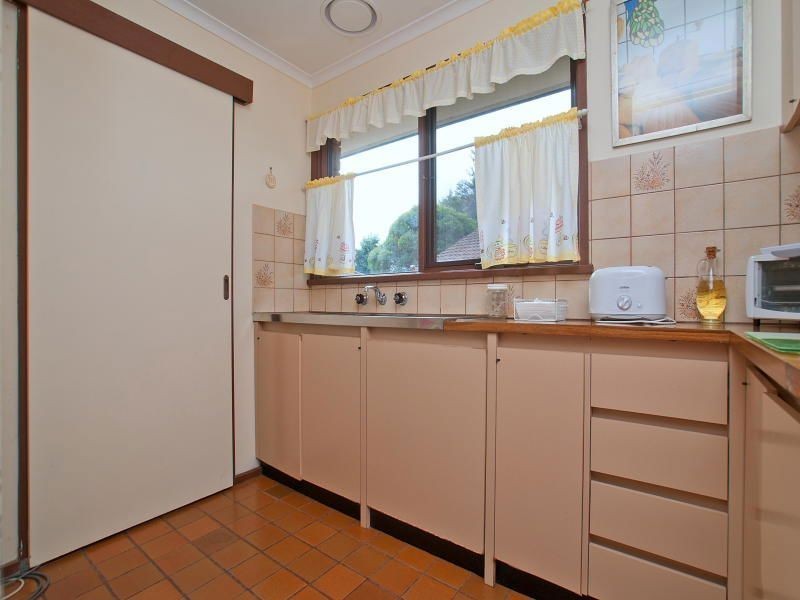 2/10 Bloom Street, Frankston VIC 3199