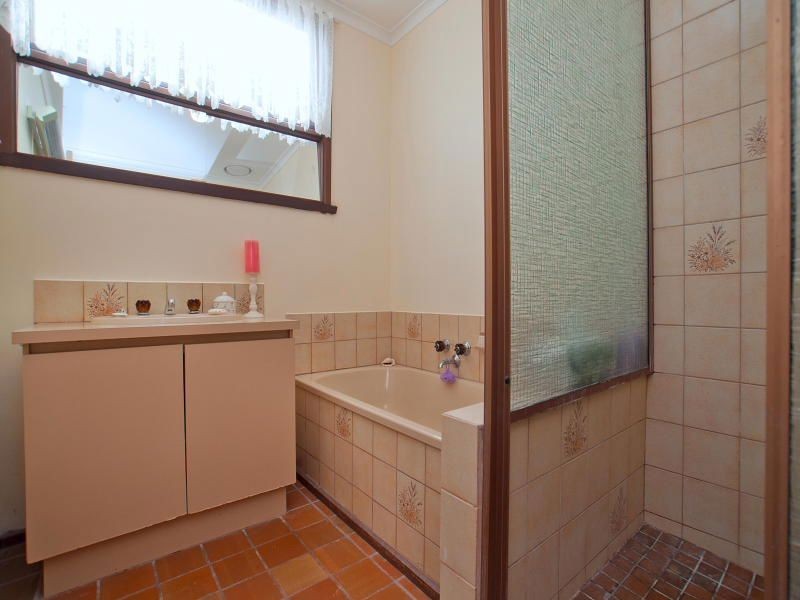 2/10 Bloom Street, Frankston VIC 3199