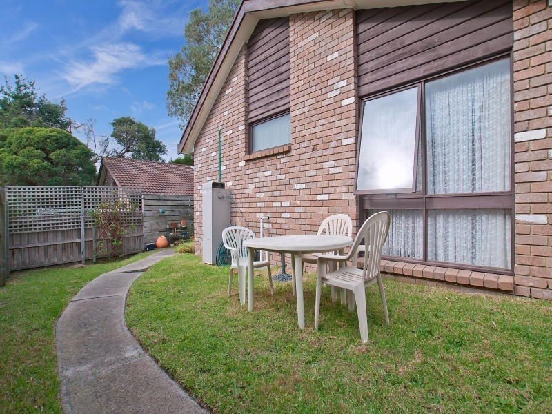 2/10 Bloom Street, Frankston VIC 3199