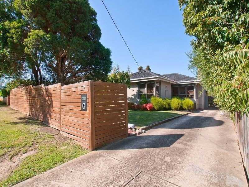 74 Woolston Drive, Frankston South VIC 3199