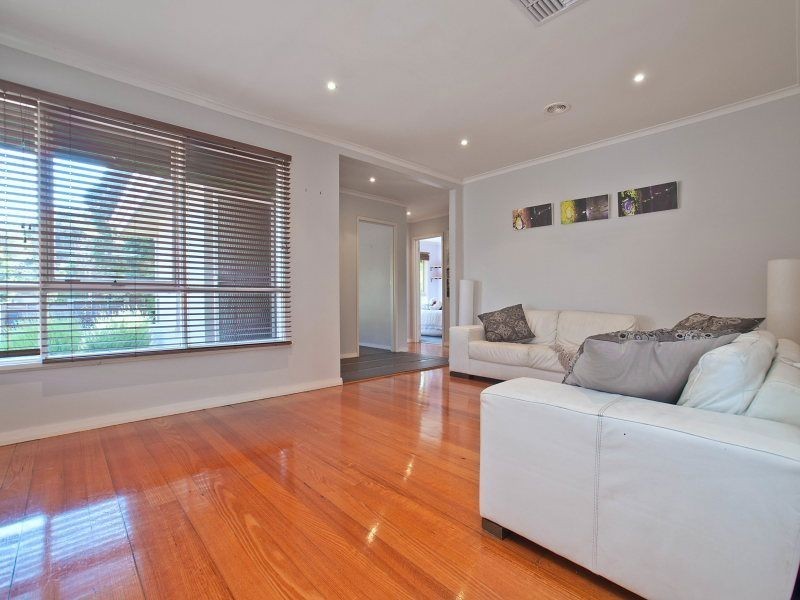 74 Woolston Drive, Frankston South VIC 3199