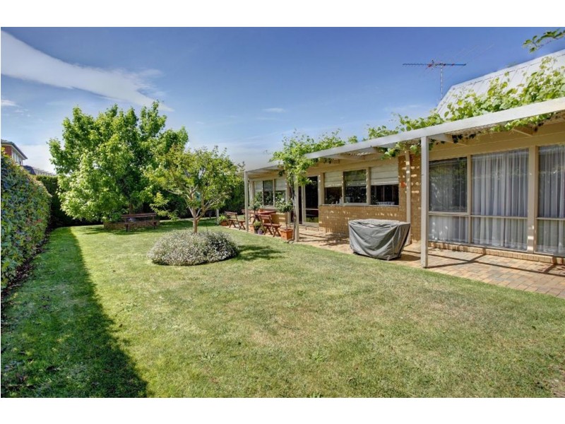 20 Highland Drive, Frankston South VIC 3199