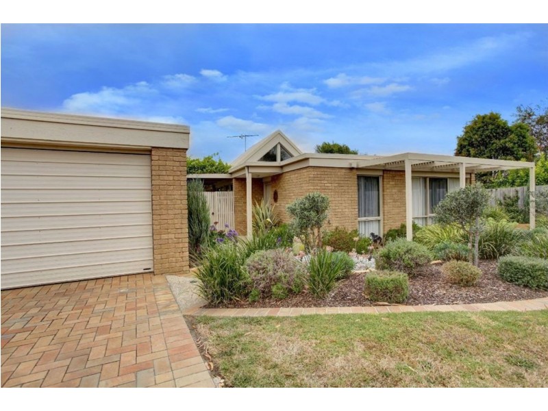 20 Highland Drive, Frankston South VIC 3199