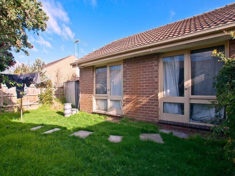 13/15 Cricklewood Avenue, Frankston VIC 3199