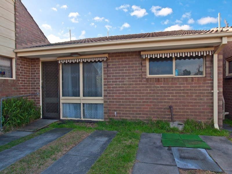 13/15 Cricklewood Avenue, Frankston VIC 3199