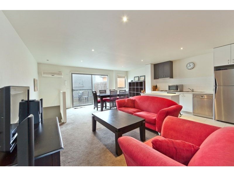 2/6 Fairway Street, Frankston VIC 3199