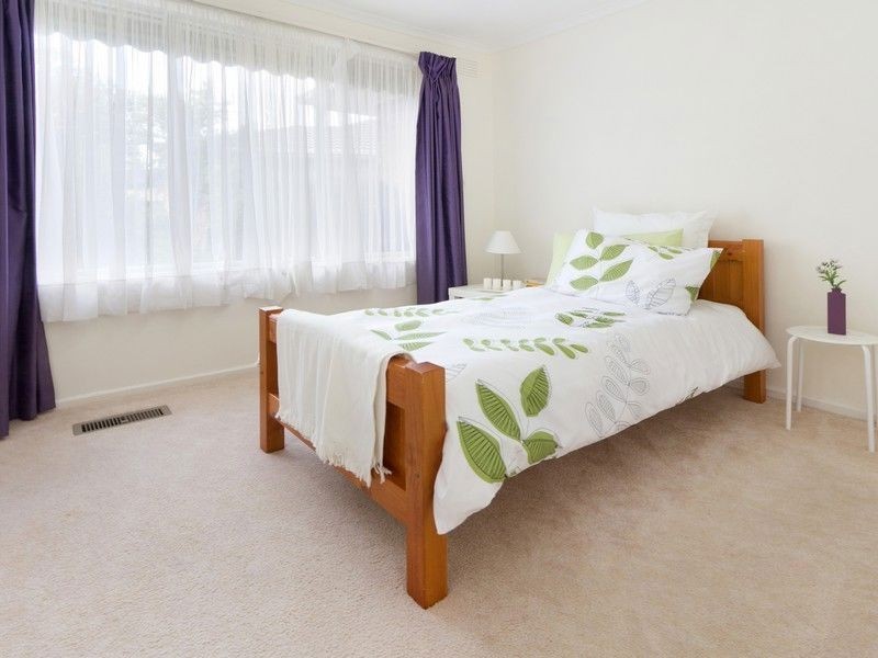 8 Almora Close, Frankston VIC 3199