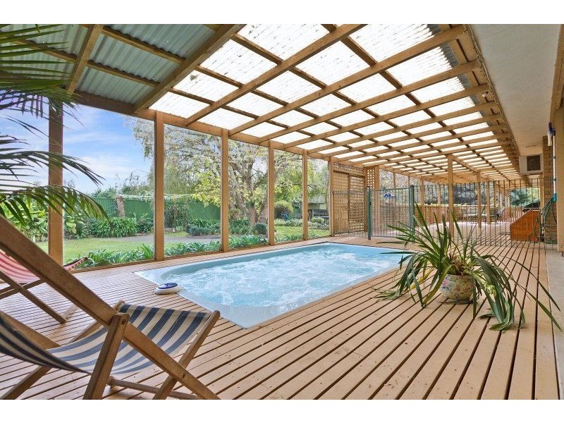 20 Raymond Street, Somerville VIC 3912