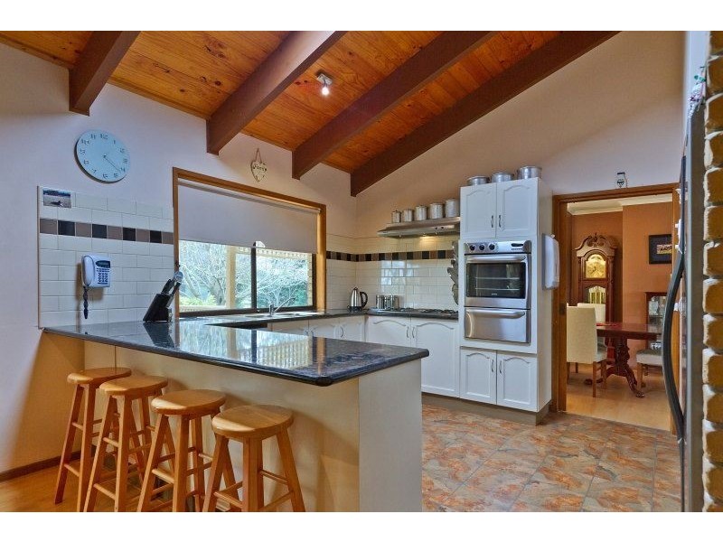 20 Raymond Street, Somerville VIC 3912