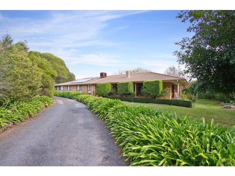 20 Raymond Street, Somerville VIC 3912