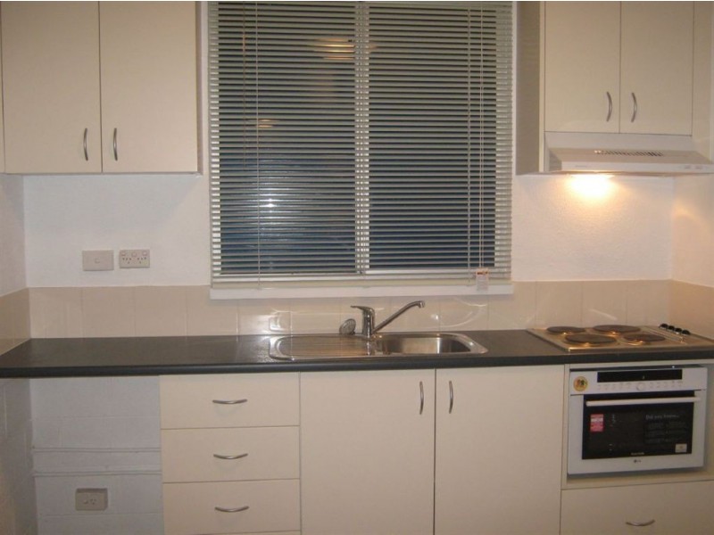 1/325 Nepean Highway, Frankston VIC 3199