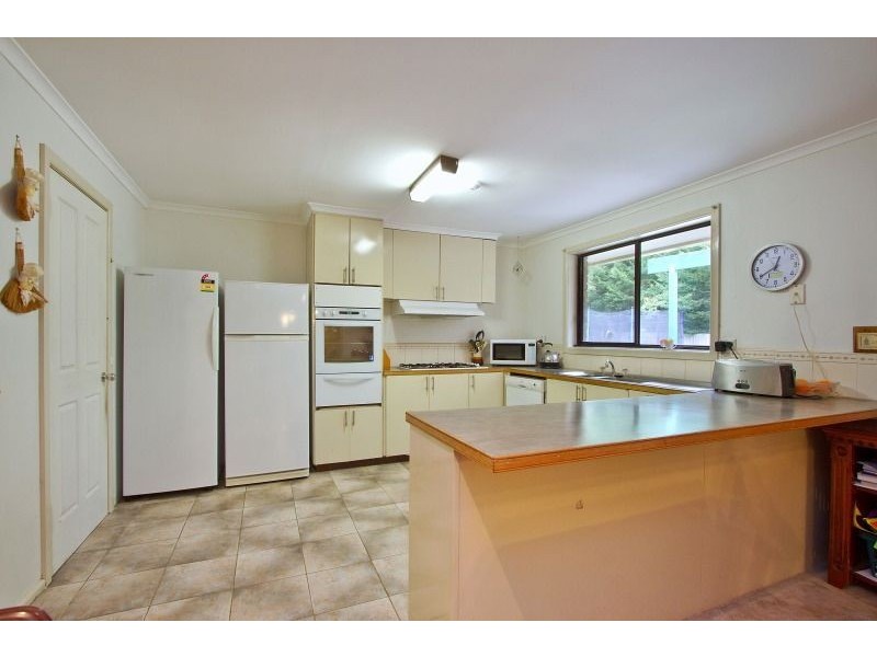 10 Melaleuca Court, Frankston VIC 3199