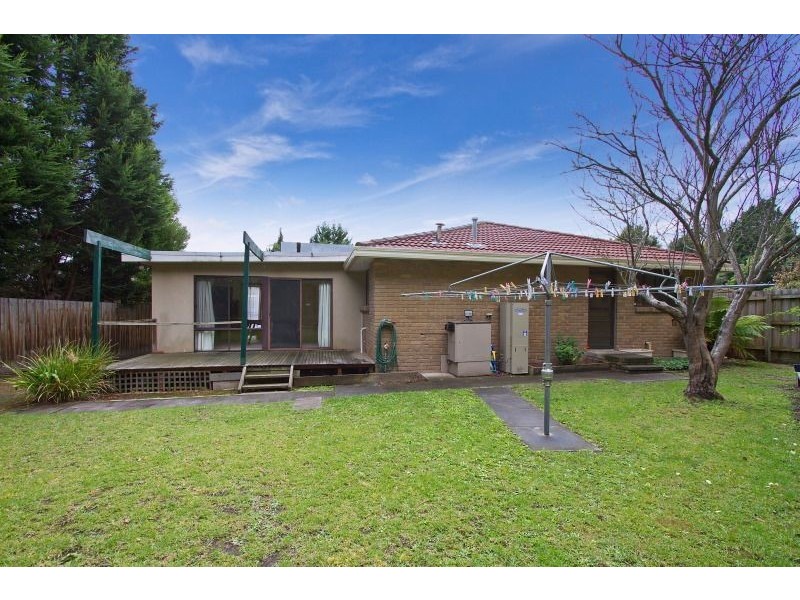 10 Melaleuca Court, Frankston VIC 3199