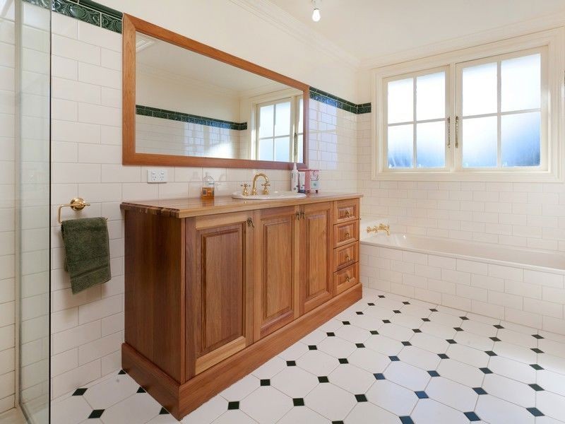 15 Kars Street, Frankston VIC 3199