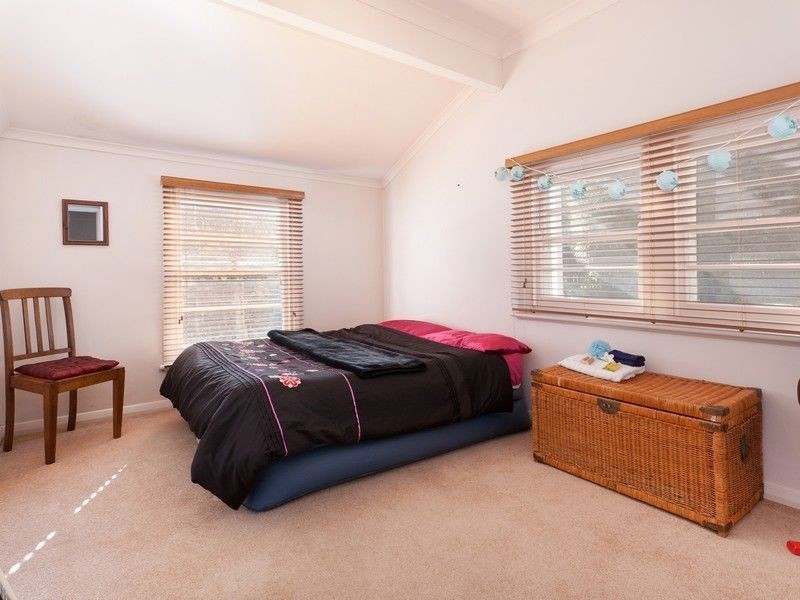 10-12 Liddesdale Avenue, Frankston South VIC 3199