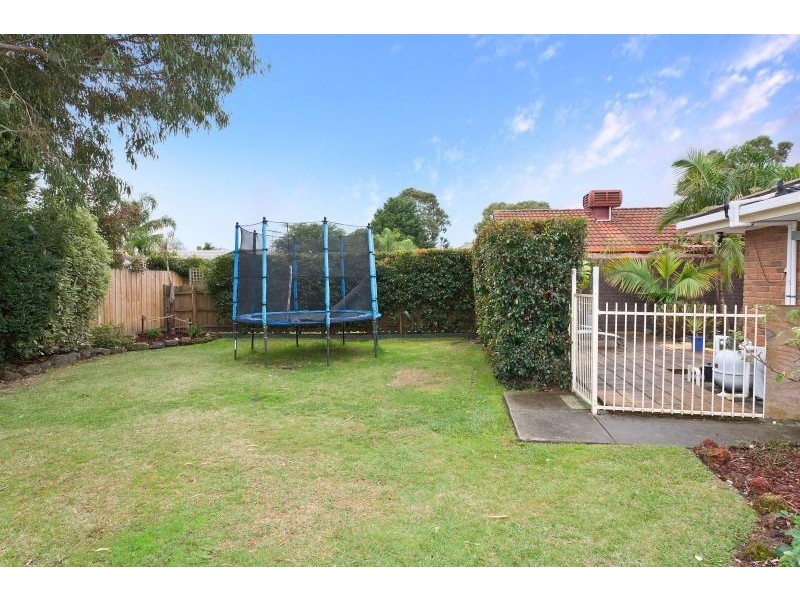 2 Ondean Court, Frankston VIC 3199