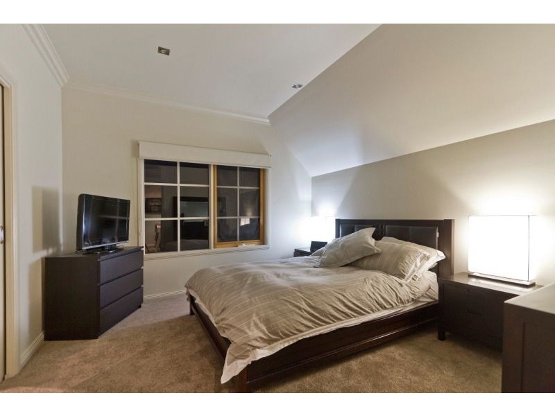 4/273 Nepean Highway, Seaford VIC 3198