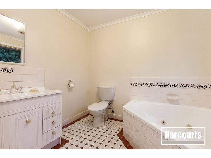 16 Alicudi Avenue, Frankston South VIC 3199