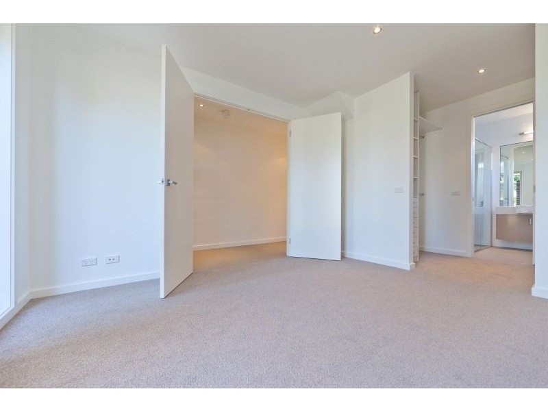 30B Burns Street, Frankston VIC 3199