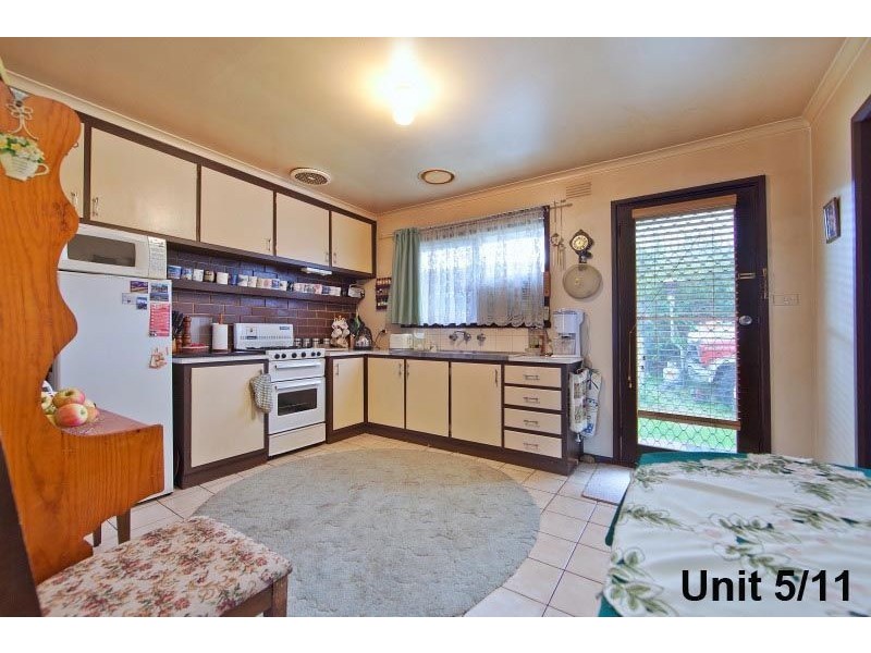 11 Bradshaw Street, Frankston VIC 3199