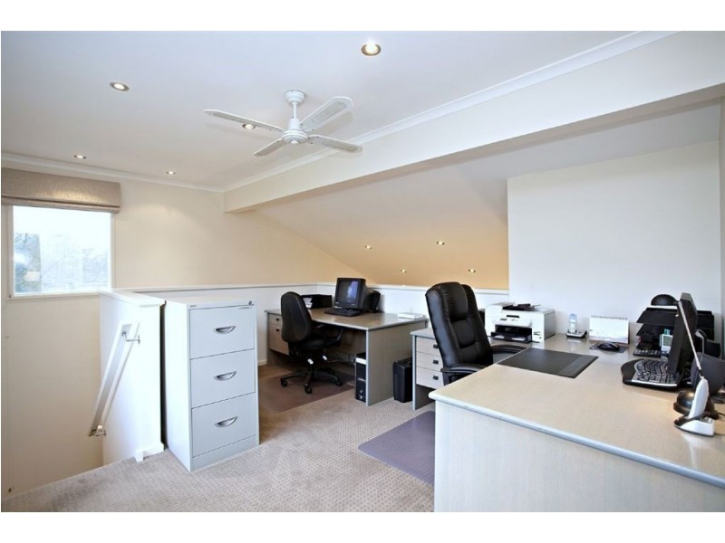 26 Stephens Place, Somerville VIC 3912