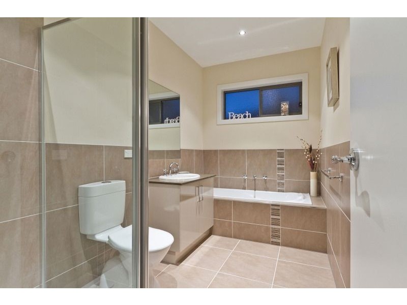 64 The Crescent, Tyabb VIC 3913