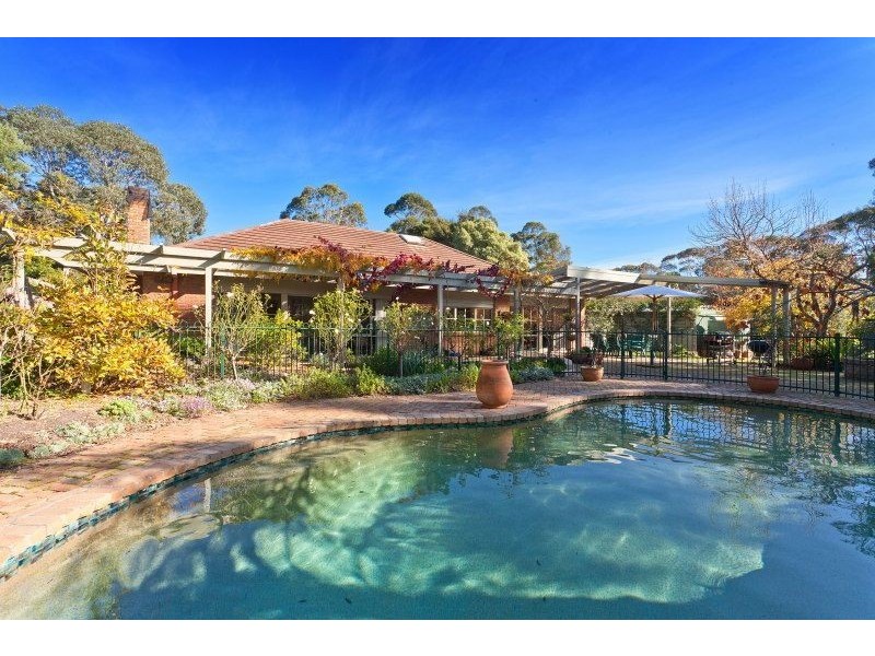 2 Ajana Lane, Frankston South VIC 3199