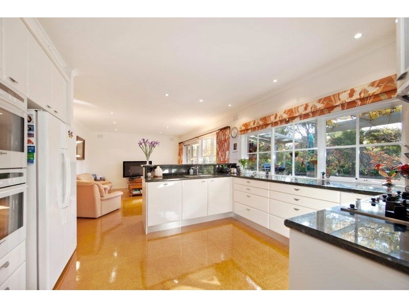 2 Ajana Lane, Frankston South VIC 3199