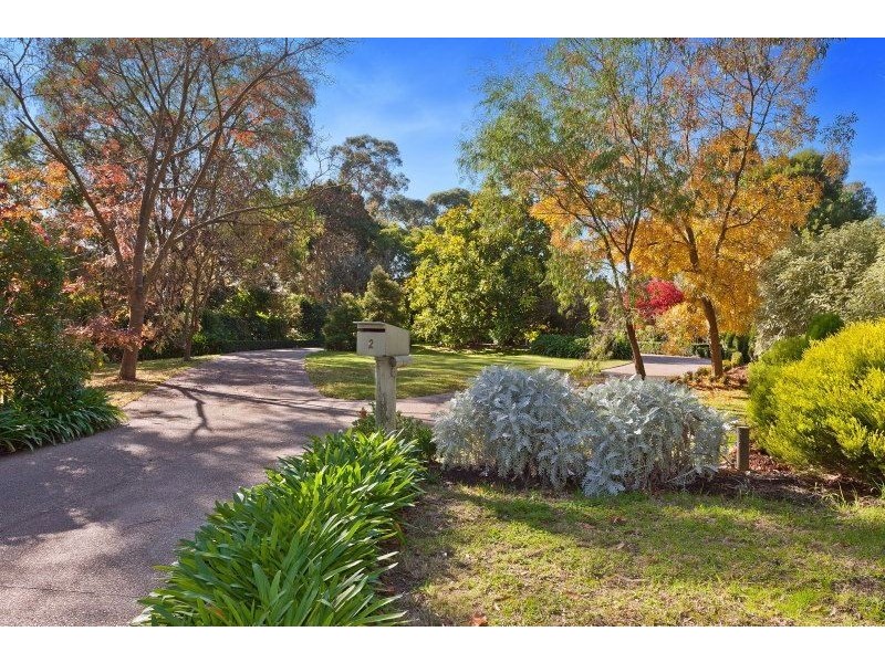 2 Ajana Lane, Frankston South VIC 3199