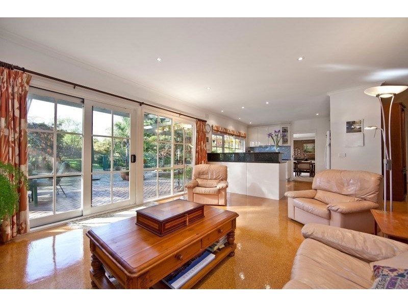 2 Ajana Lane, Frankston South VIC 3199