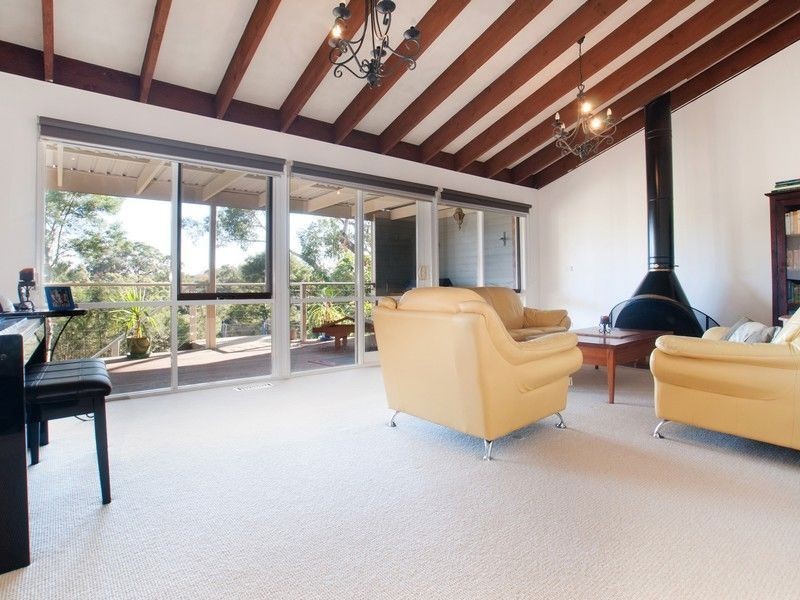 40 Baden Powell Drive, Frankston South VIC 3199