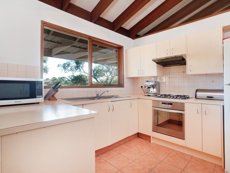 40 Baden Powell Drive, Frankston South VIC 3199