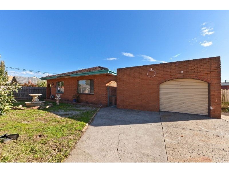 11 Wave Street, Frankston VIC 3199