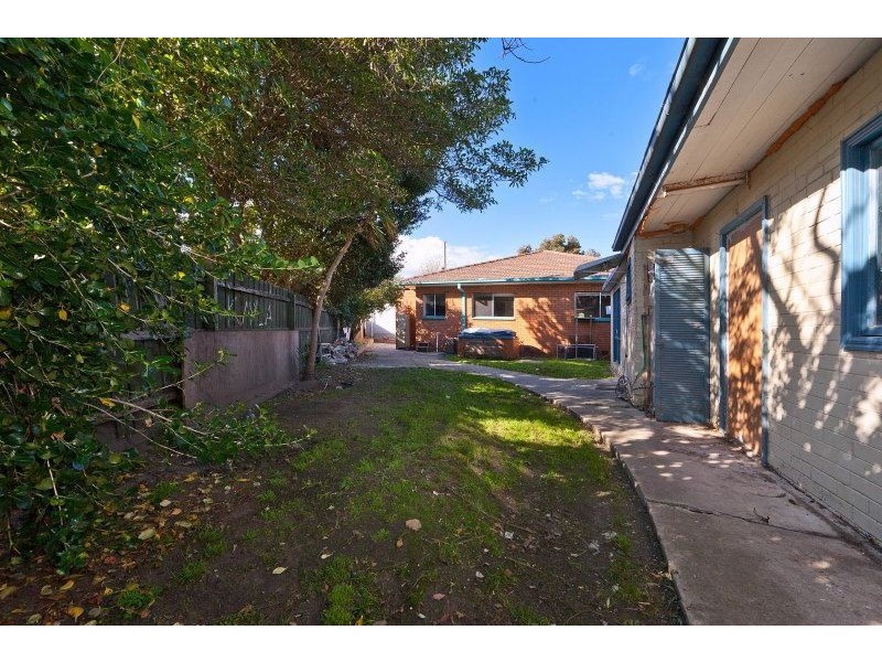 11 Wave Street, Frankston VIC 3199