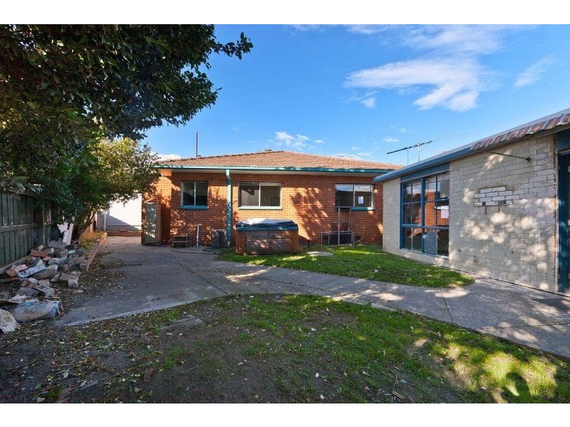 11 Wave Street, Frankston VIC 3199