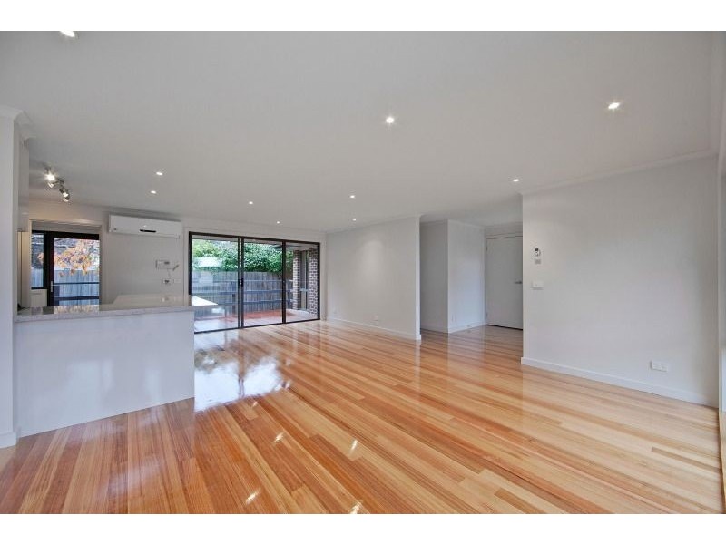 2/22 Gowrie Street, Frankston South VIC 3199