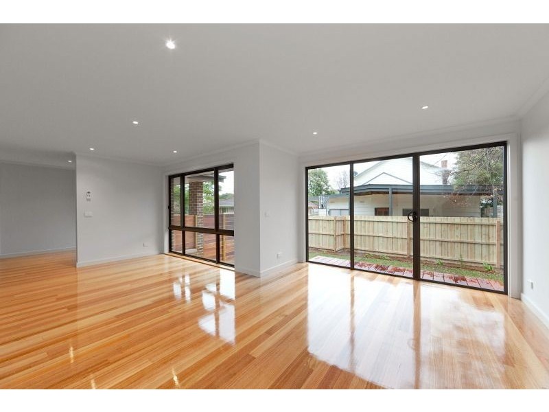 2/22 Gowrie Street, Frankston South VIC 3199