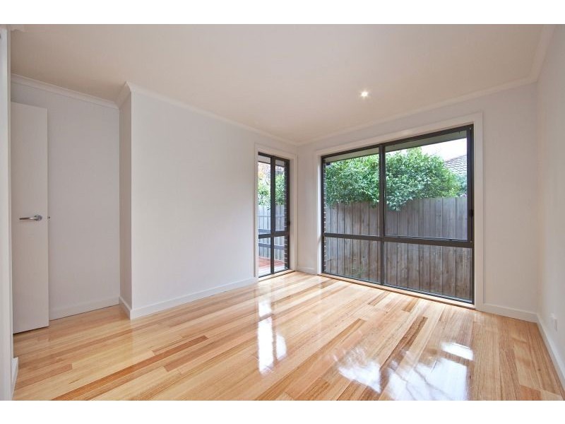 2/22 Gowrie Street, Frankston South VIC 3199