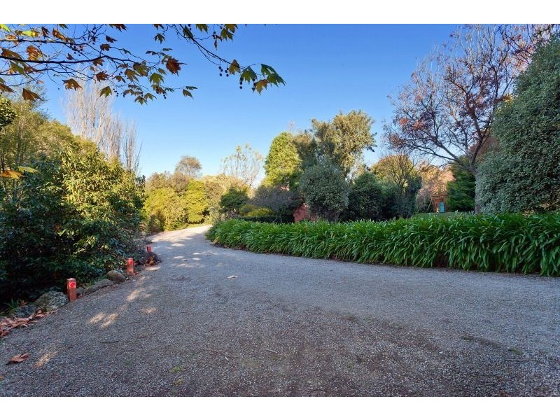 1 Carrup Place, Somerville VIC 3912