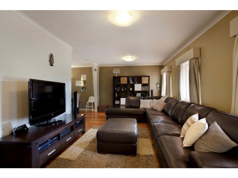 71 Grimwade Crescent, Frankston VIC 3199