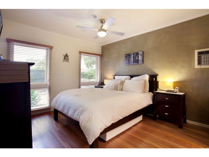 71 Grimwade Crescent, Frankston VIC 3199