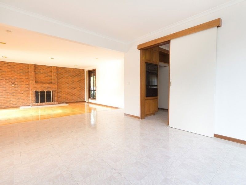 67 Mount Erin Crescent, Frankston South VIC 3199