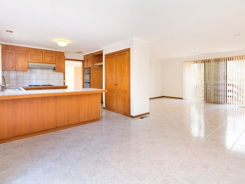 67 Mount Erin Crescent, Frankston South VIC 3199