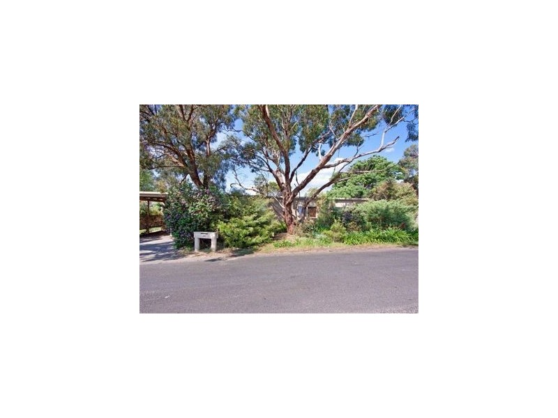 49 Picnic Street, Frankston South VIC 3199