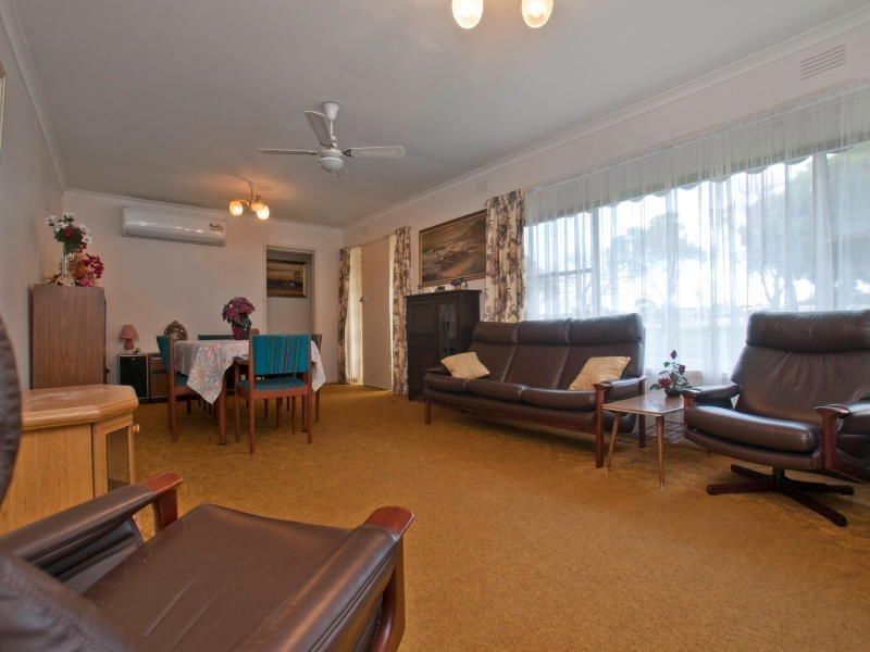 27 Clarinda Street, Somerville VIC 3912