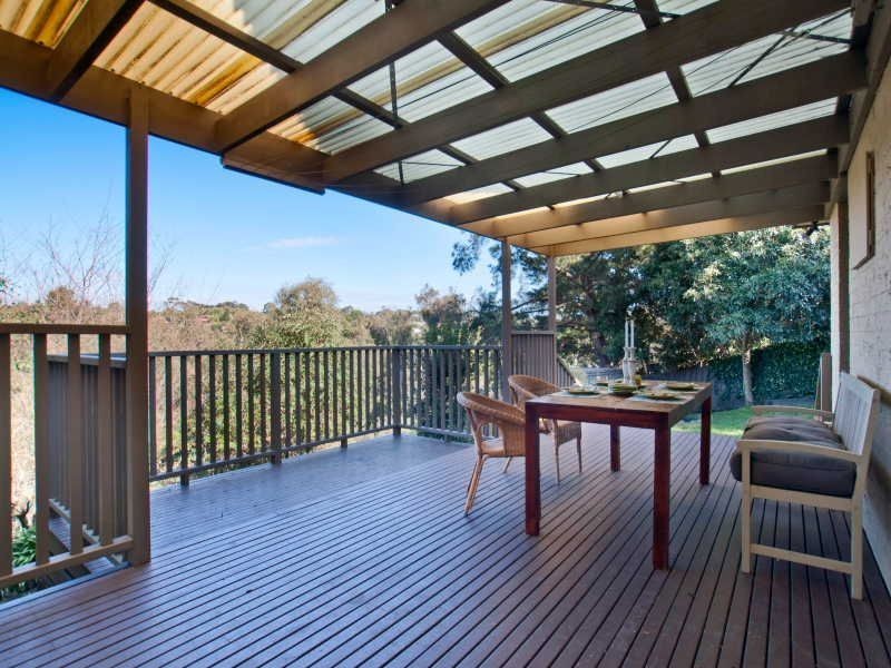 33 Christopher Drive, Frankston South VIC 3199