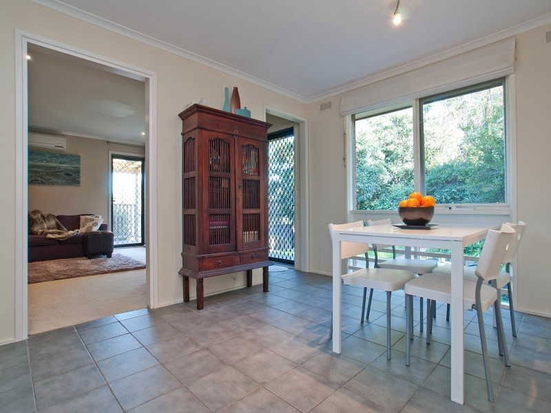 33 Christopher Drive, Frankston South VIC 3199