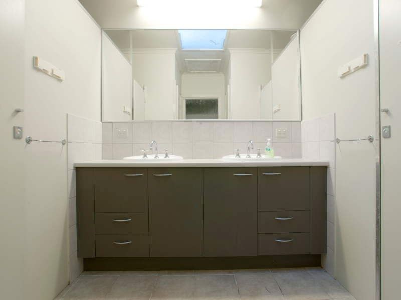 42 Lardner Road, Frankston VIC 3199