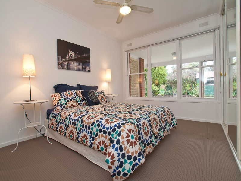 1A Fleetwood Crescent, Frankston South VIC 3199